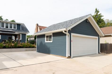 1719 Post Avenue Rockford IL 61103