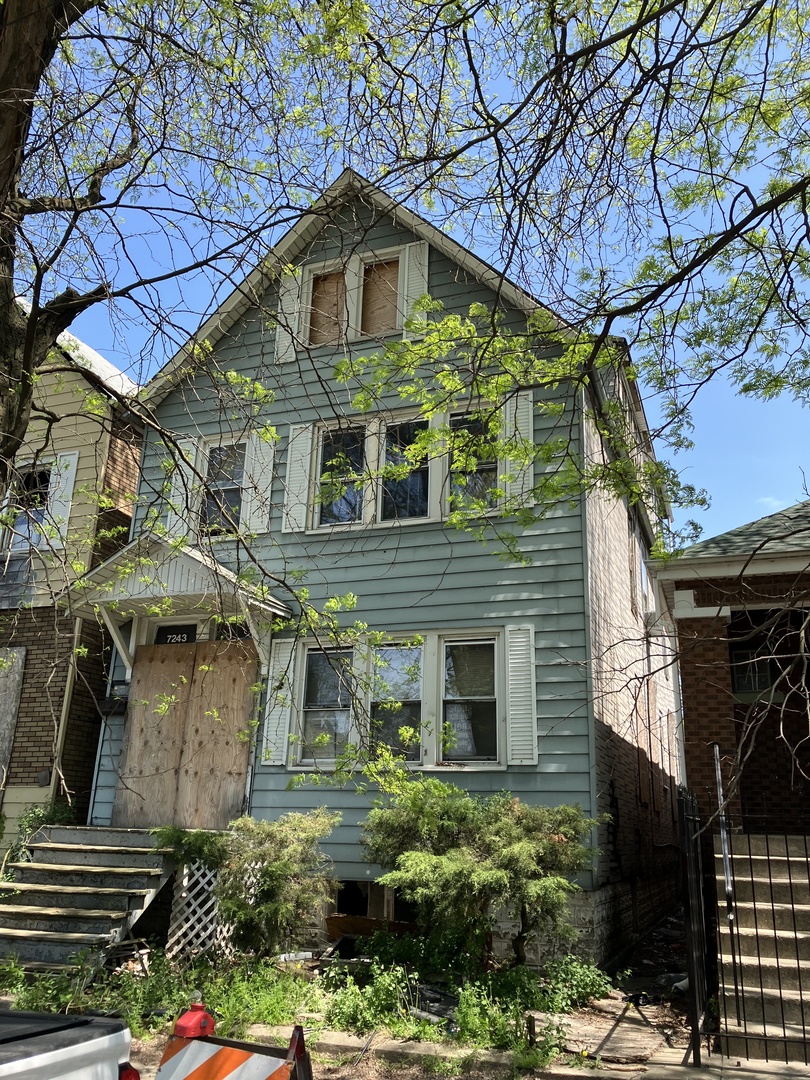 7243 South Sangamon Street Chicago IL 60621