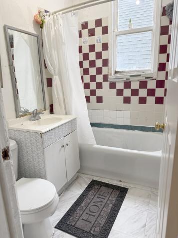 5009 South Artesian Avenue Chicago IL 60632
