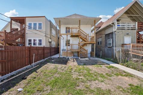 853 North Laramie Avenue Chicago IL 60651