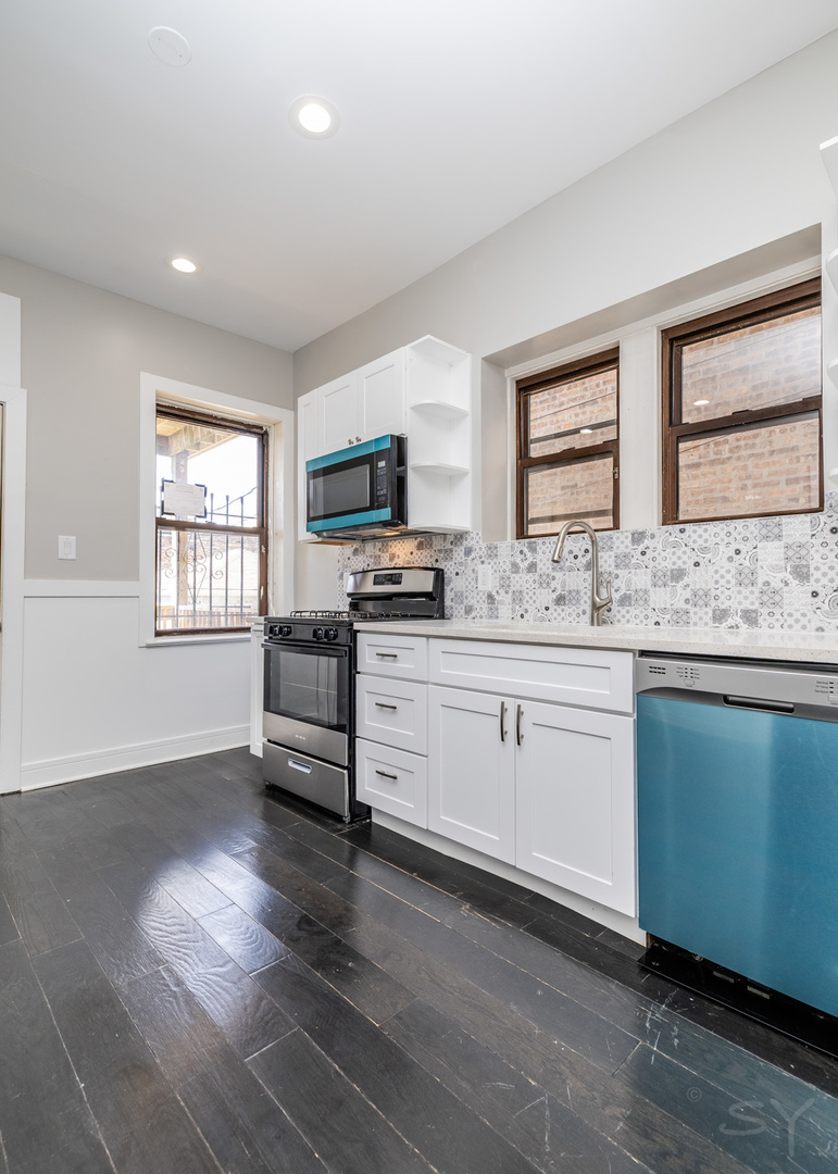 3651 West Grenshaw Street Chicago IL 60624
