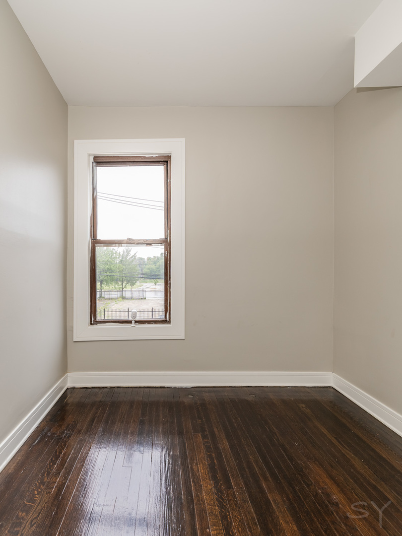3651 West Grenshaw Street Chicago IL 60624