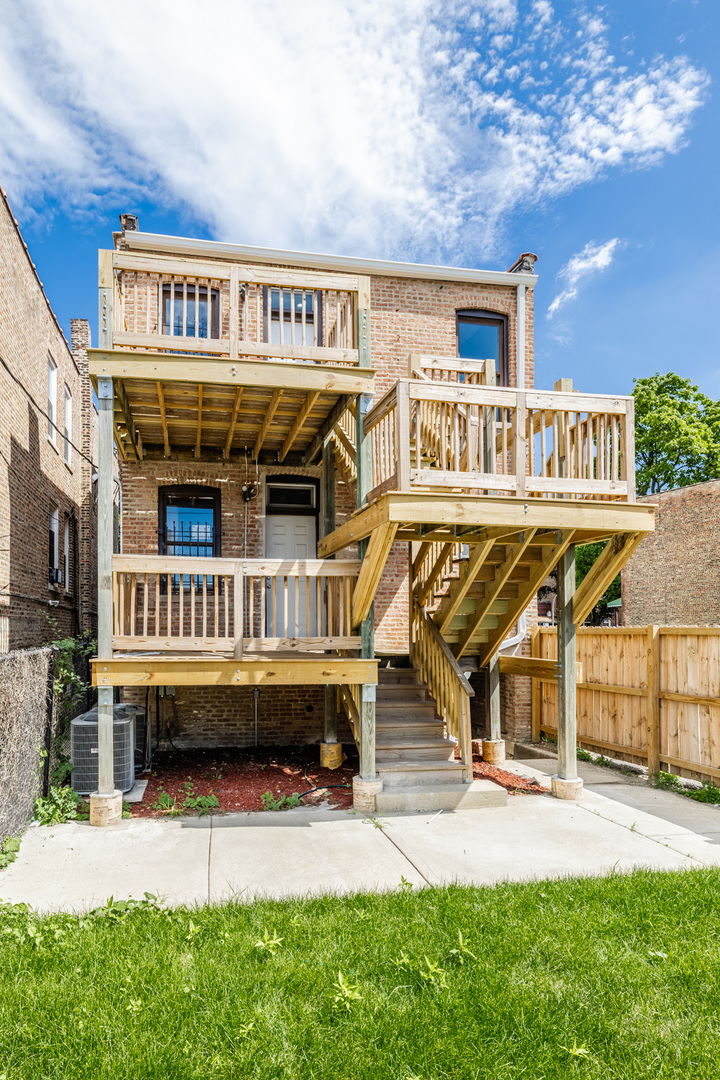 3651 West Grenshaw Street Chicago IL 60624