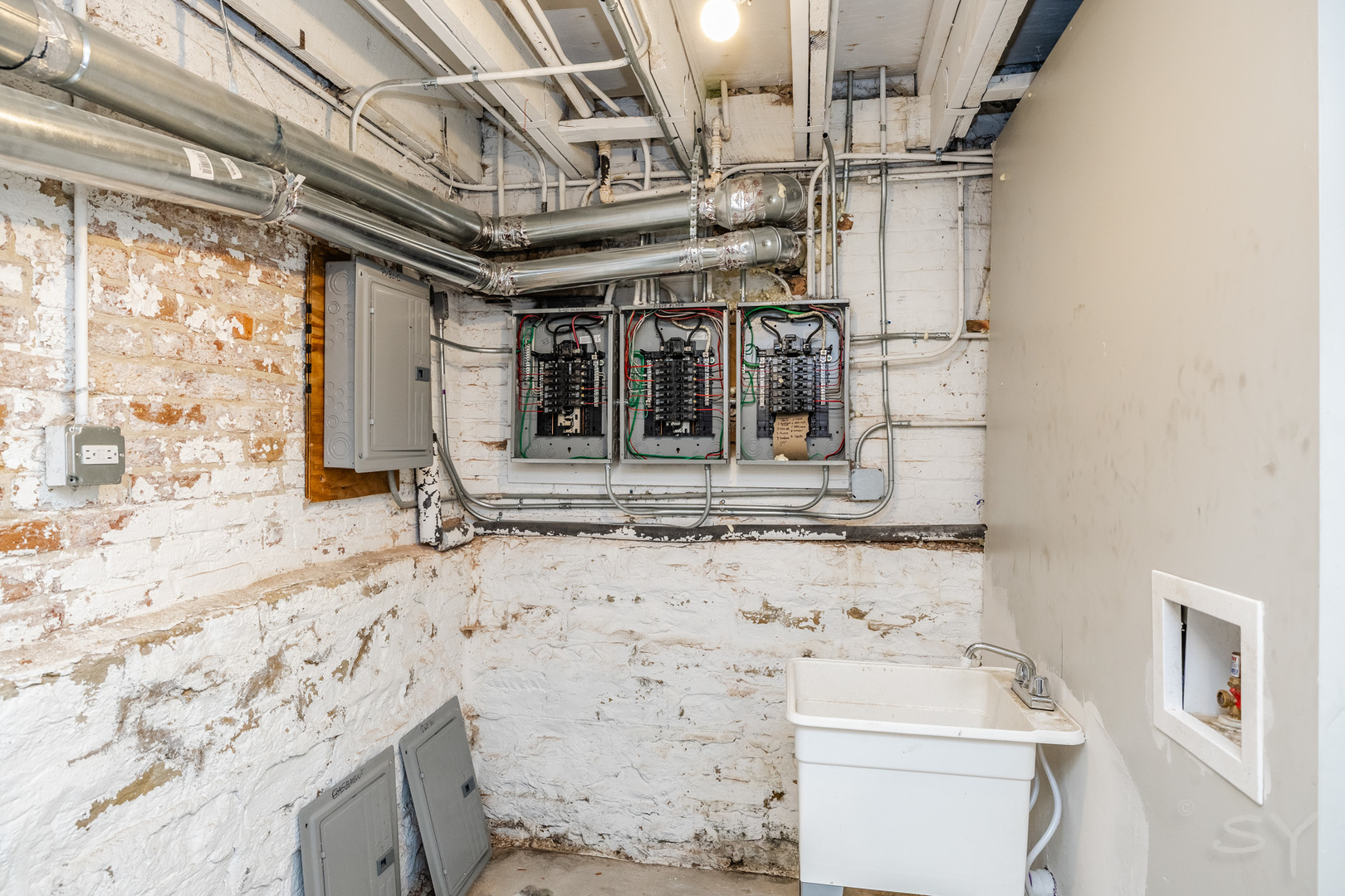 3651 West Grenshaw Street Chicago IL 60624