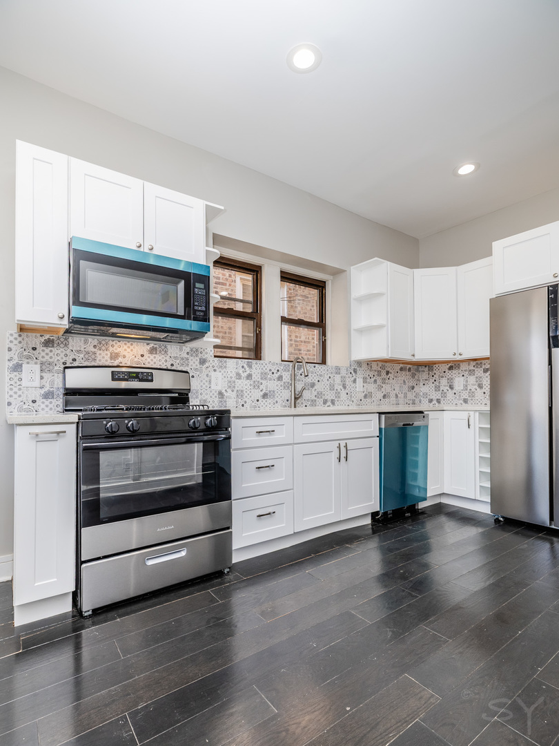 3651 West Grenshaw Street Chicago IL 60624
