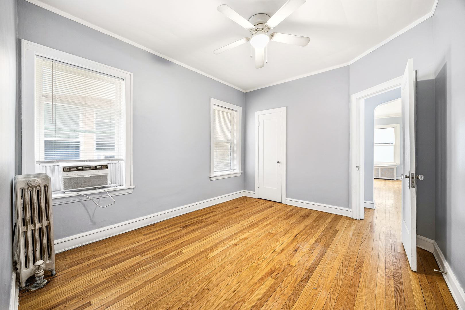 8232 South Marshfield Avenue Chicago IL 60620
