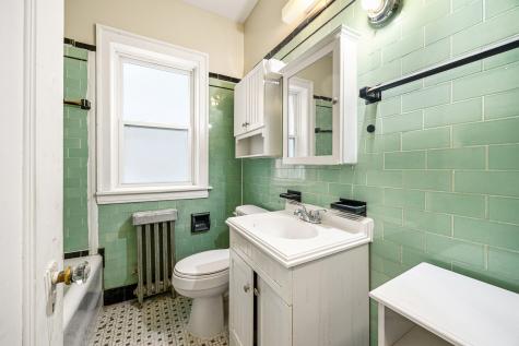 8232 South Marshfield Avenue Chicago IL 60620