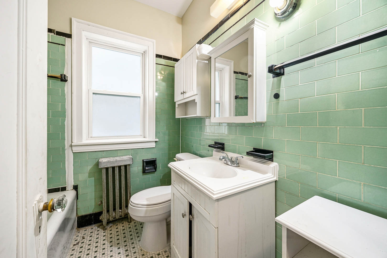 8232 South Marshfield Avenue Chicago IL 60620