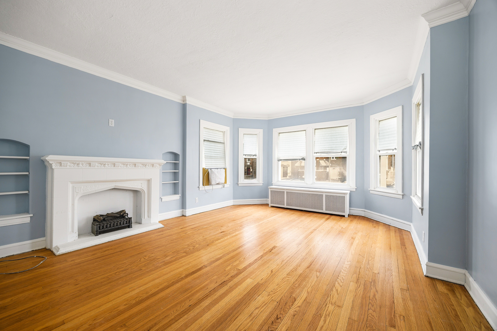 8232 South Marshfield Avenue Chicago IL 60620