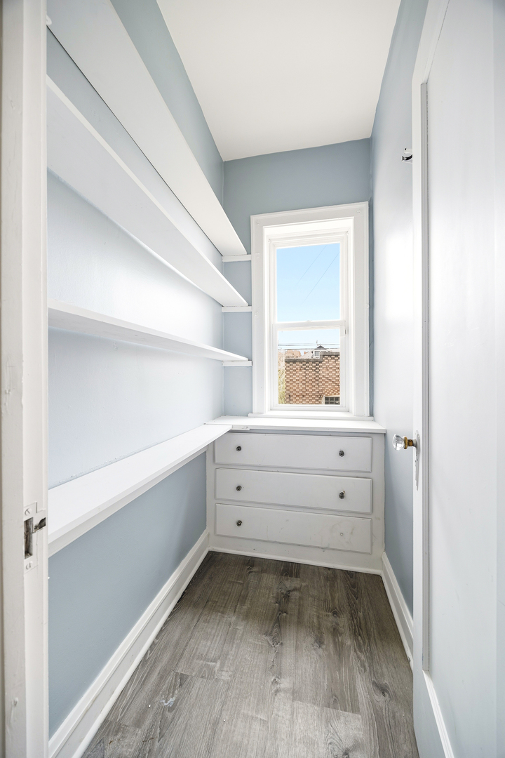 8232 South Marshfield Avenue Chicago IL 60620