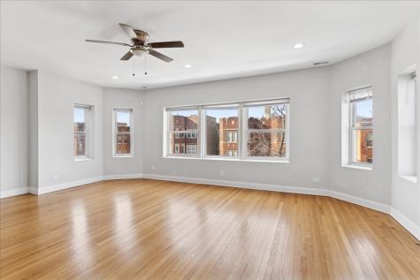 7515 South Essex Avenue Chicago IL 60649