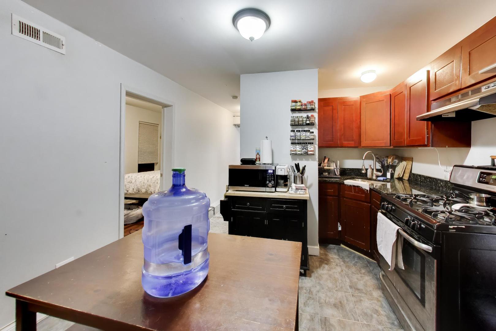 1910 South Leavitt Street Chicago IL 60608