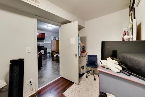 1910 South Leavitt Street Chicago IL 60608