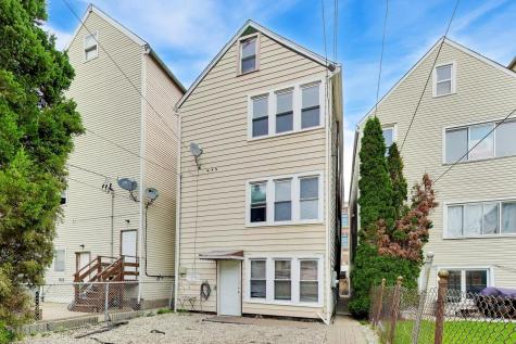 1910 South Leavitt Street Chicago IL 60608