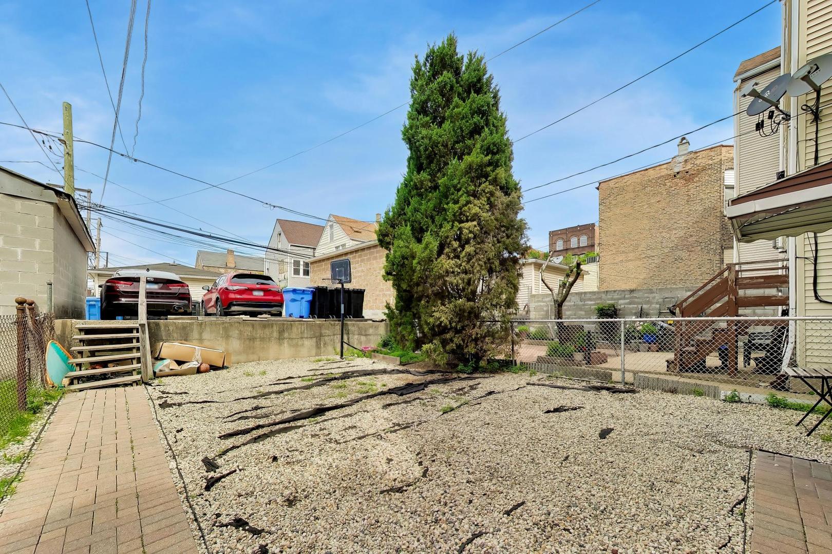 1910 South Leavitt Street Chicago IL 60608