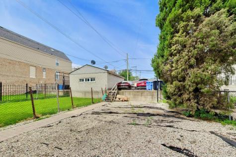 1910 South Leavitt Street Chicago IL 60608