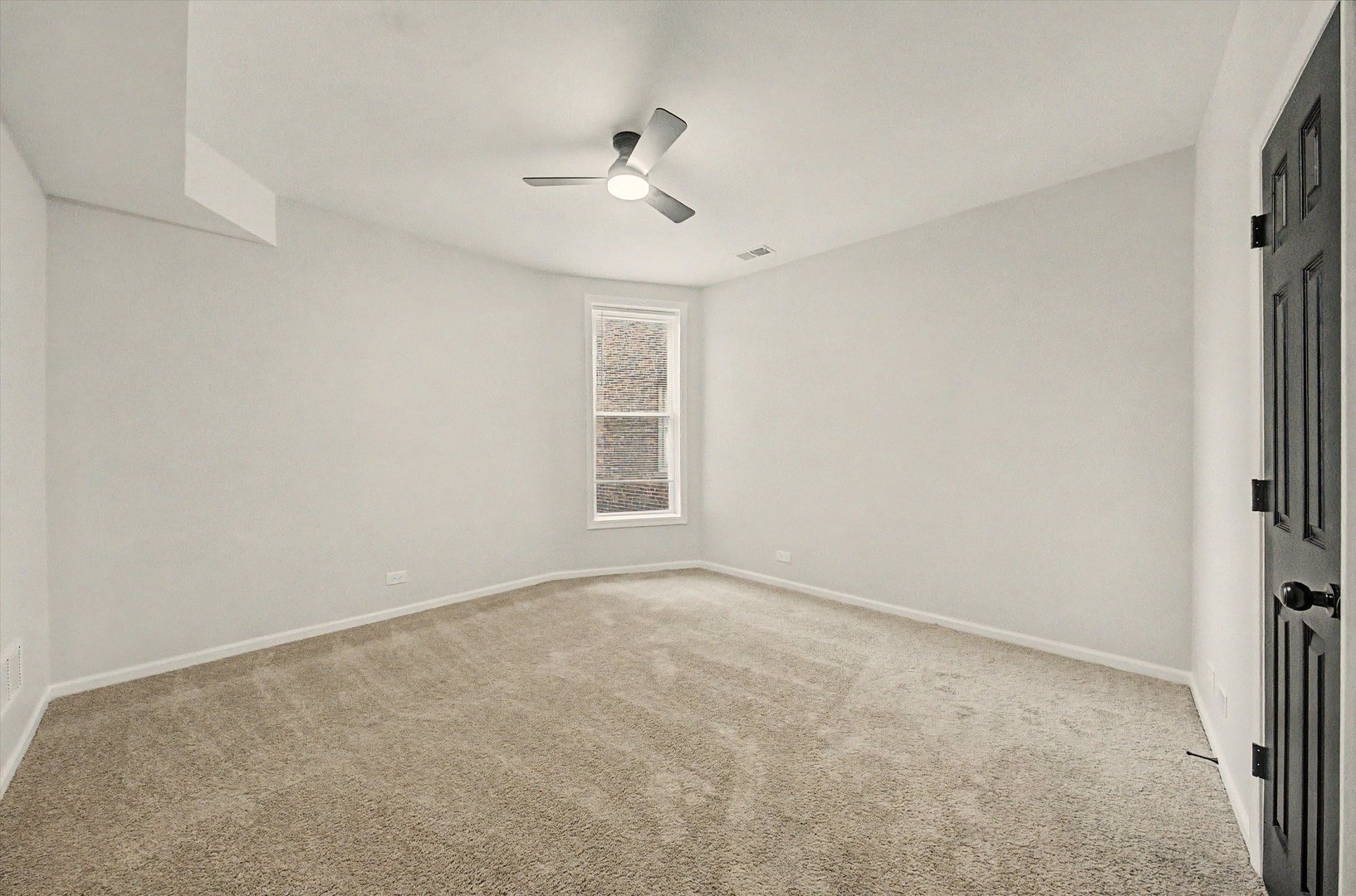 7641 South Phillips Avenue Chicago IL 60649