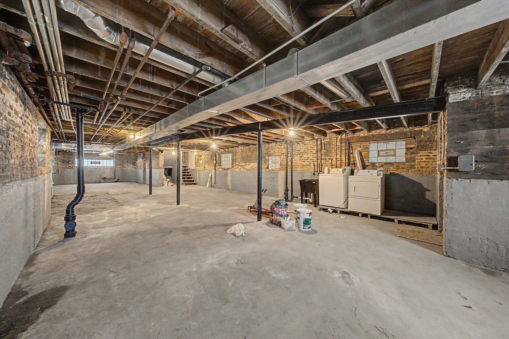 7641 South Phillips Avenue Chicago IL 60649