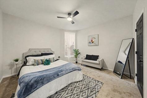 7641 South Phillips Avenue Chicago IL 60649