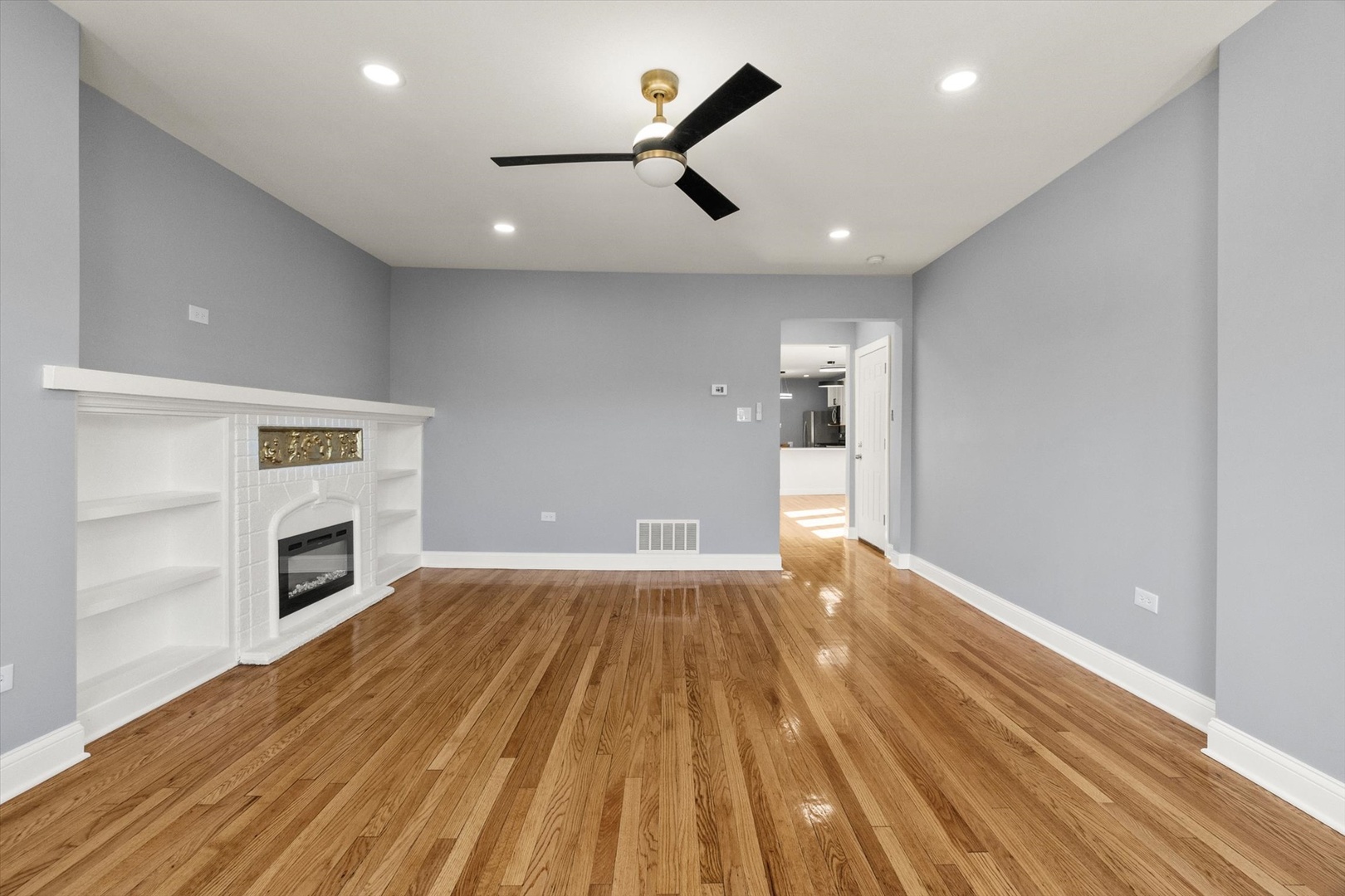 6147 South Seeley Avenue Chicago IL 60636