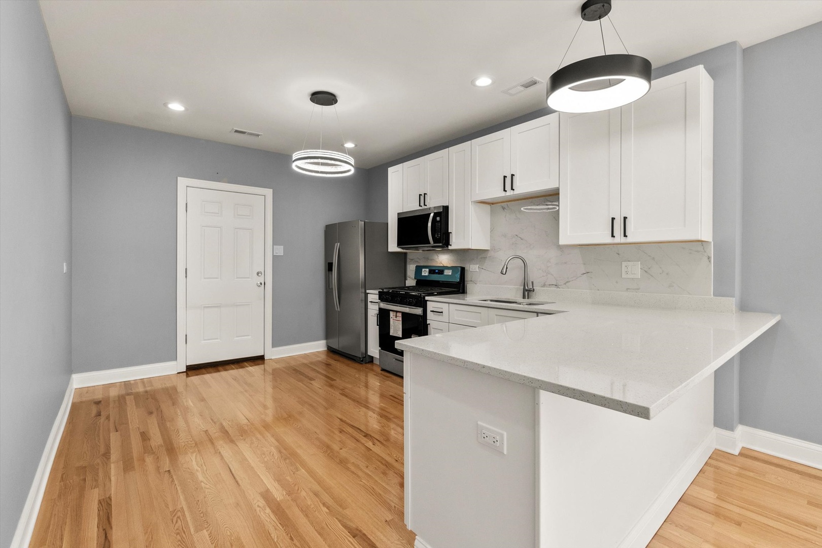 6147 South Seeley Avenue Chicago IL 60636