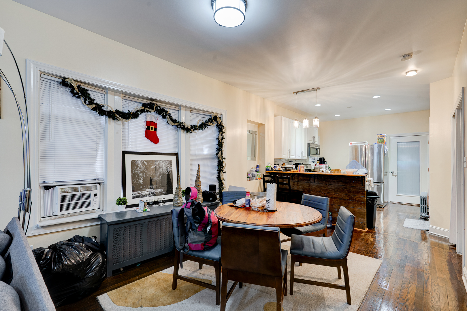 608 North Monticello Avenue Chicago IL 60624