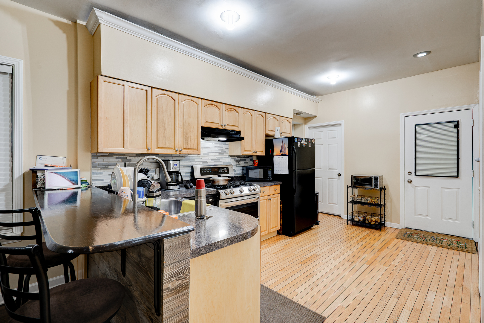 608 North Monticello Avenue Chicago IL 60624
