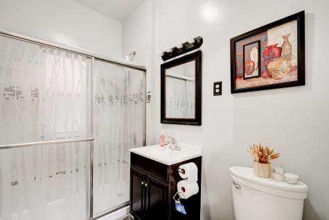 608 North Monticello Avenue Chicago IL 60624