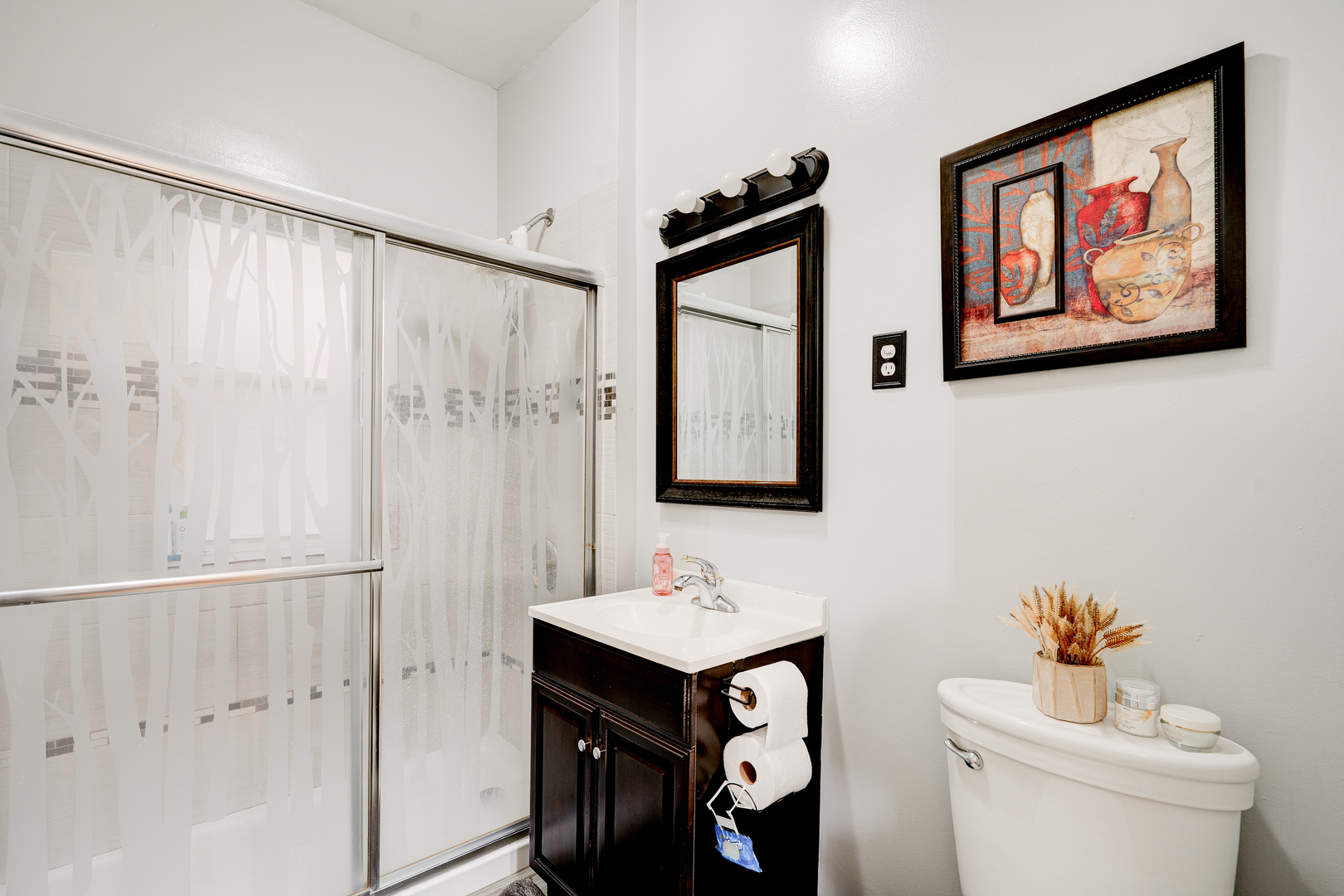 608 North Monticello Avenue Chicago IL 60624