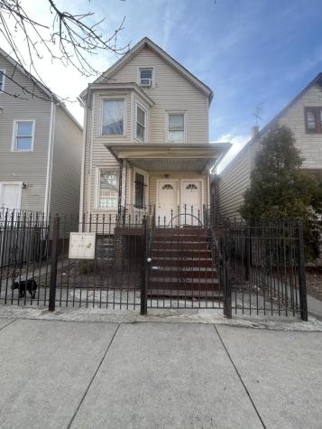 8220 South South Shore Drive Chicago IL 60617