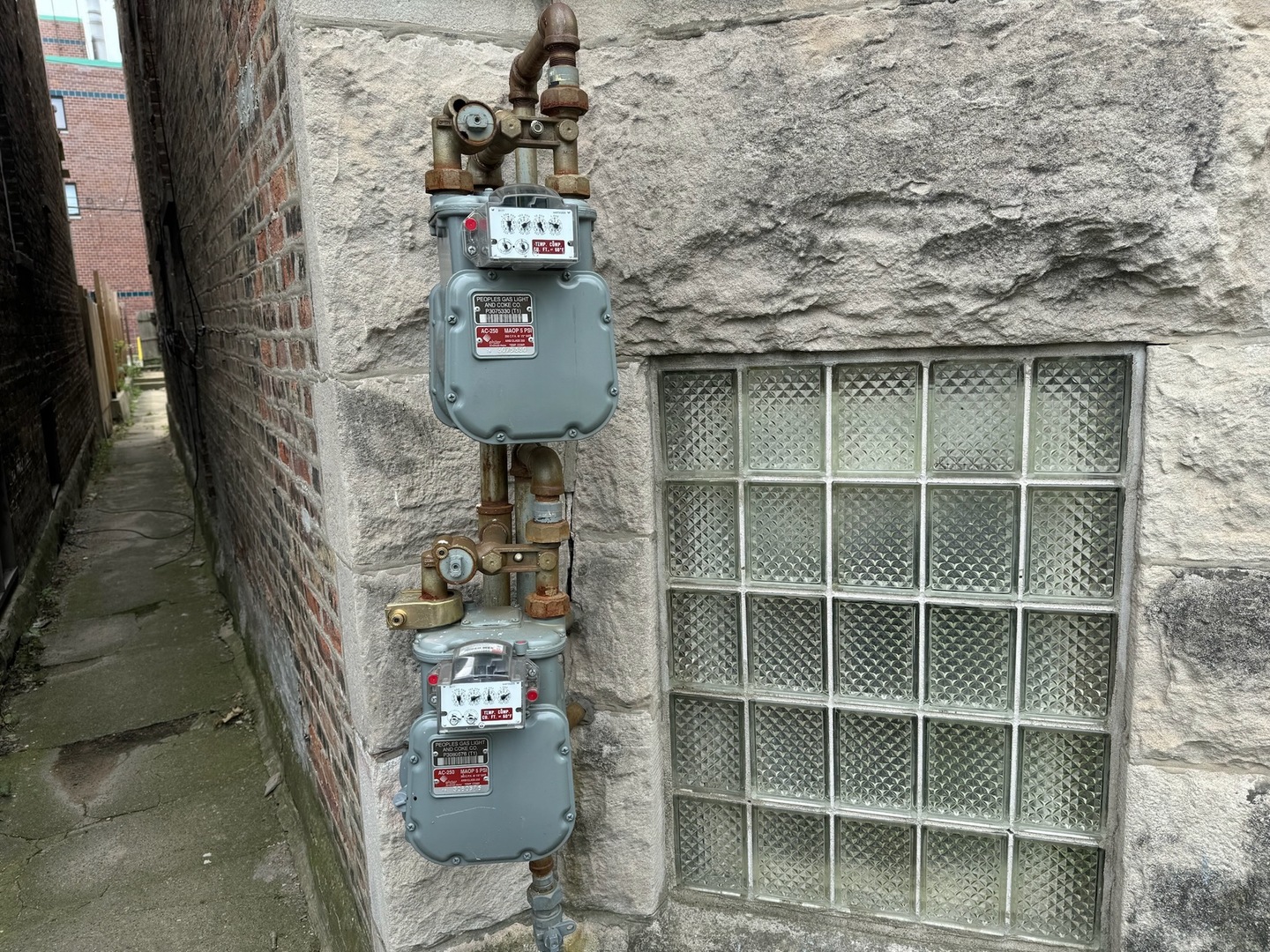 3833 West Arthington Street Chicago IL 60624