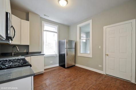 3833 West Arthington Street Chicago IL 60624