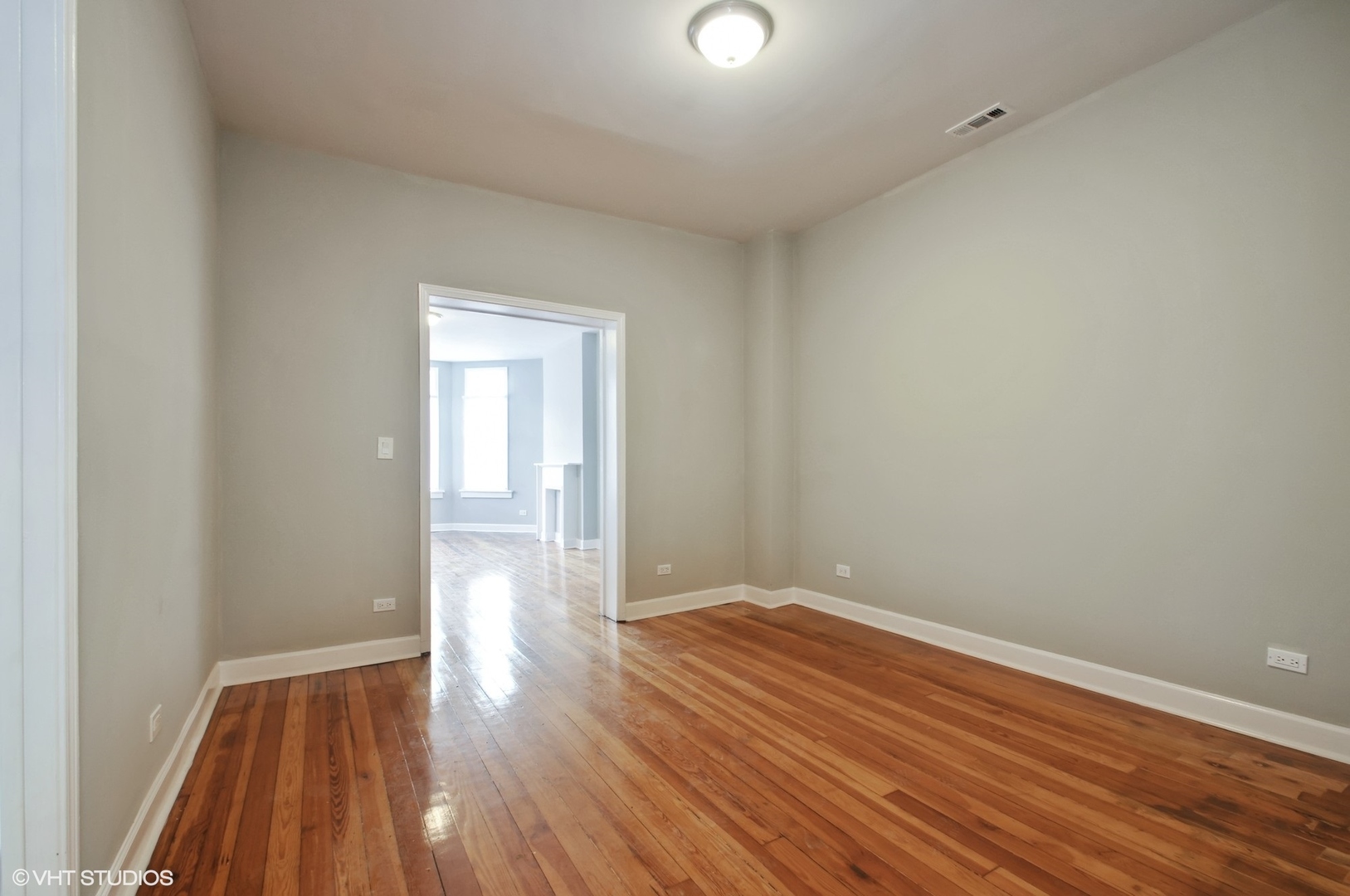 3833 West Arthington Street Chicago IL 60624