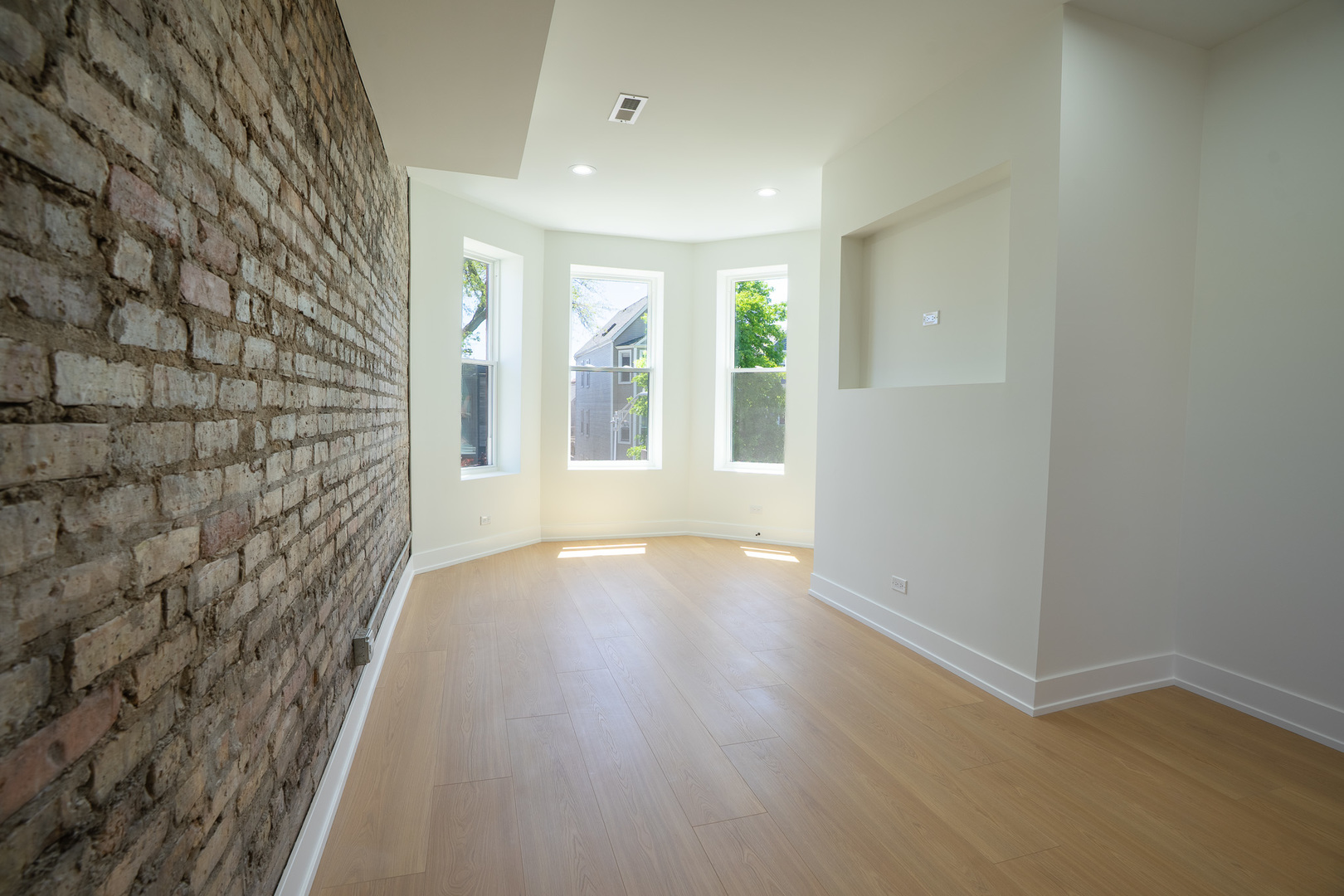 3608 West Wolfram Street Chicago IL 60618