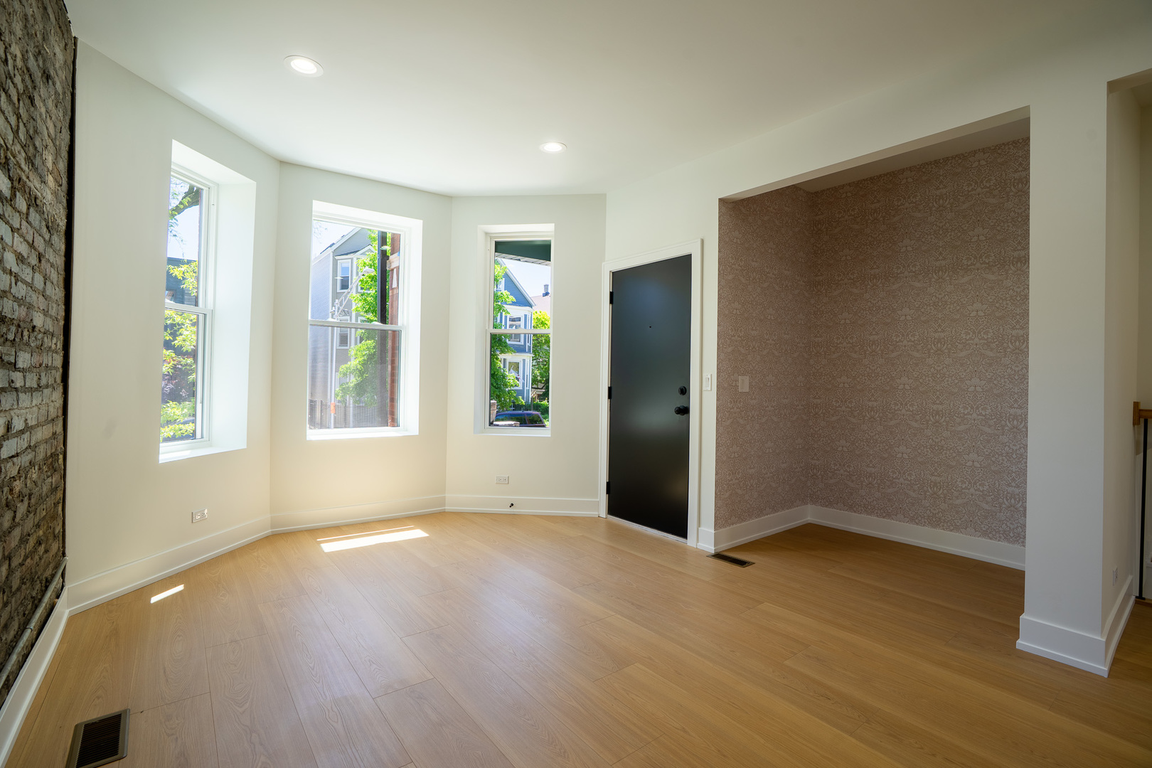 3608 West Wolfram Street Chicago IL 60618