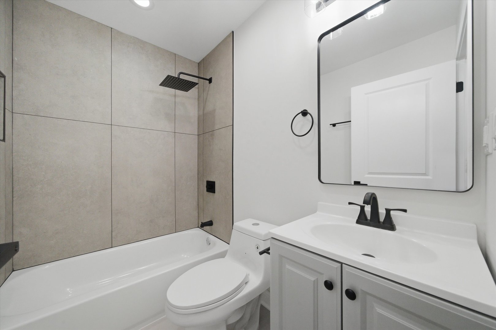 2702 West Adams Street Chicago IL 60612