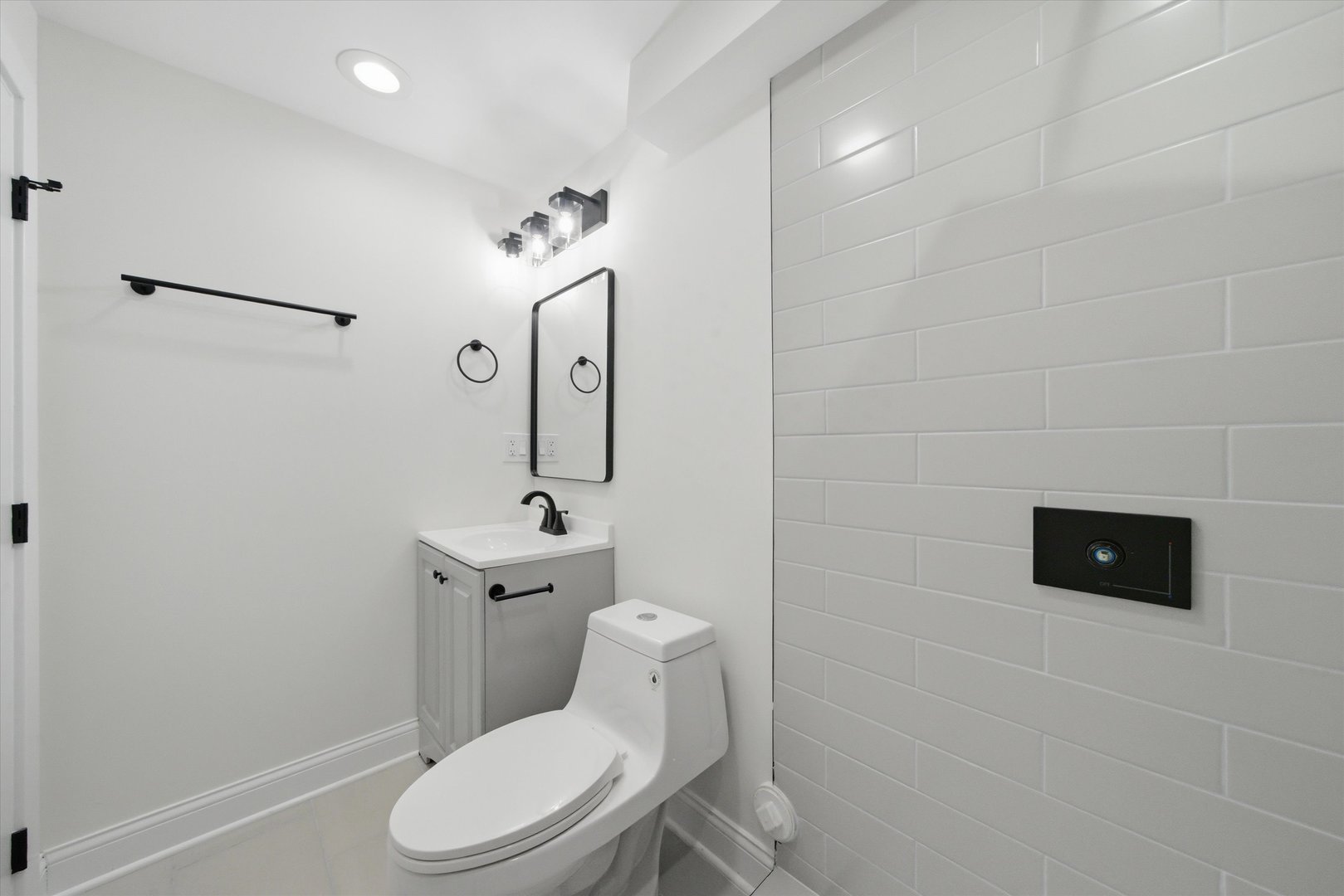 2702 West Adams Street Chicago IL 60612