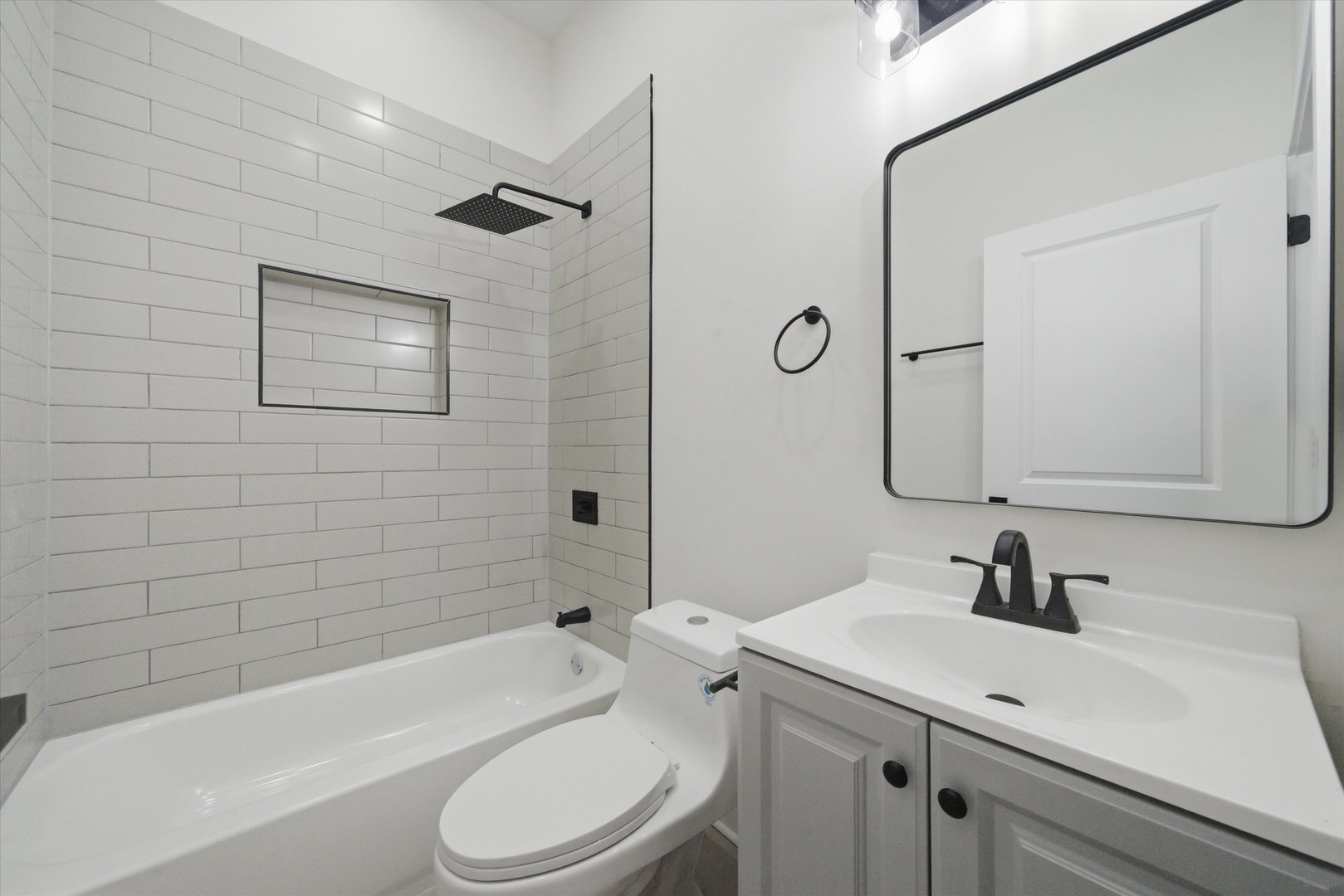2702 West Adams Street Chicago IL 60612