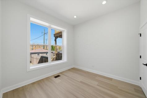 2702 West Adams Street Chicago IL 60612