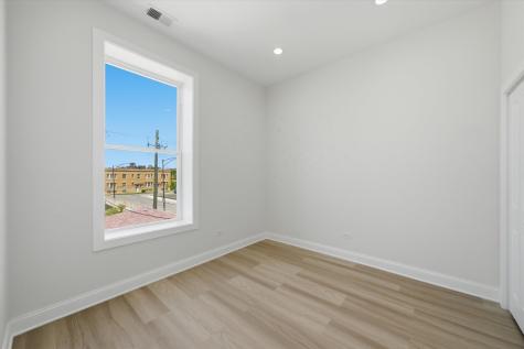 2702 West Adams Street Chicago IL 60612
