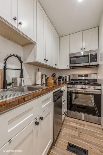 1053 North Damen Avenue Chicago IL 60622