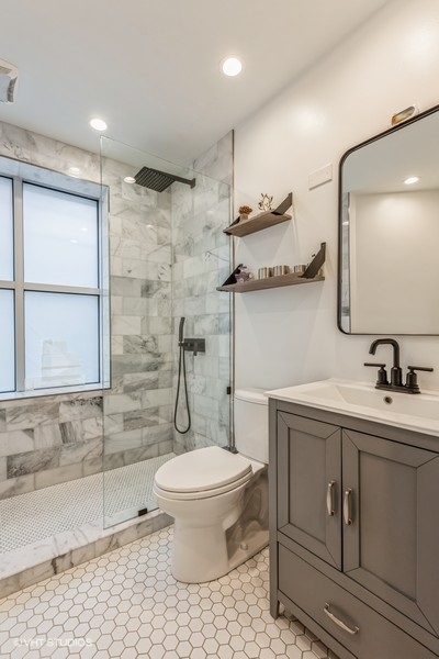 1053 North Damen Avenue Chicago IL 60622