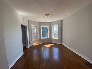 7512 South Peoria Street Chicago IL 60620