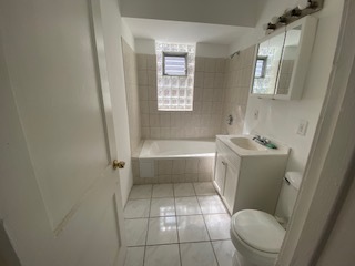 7512 South Peoria Street Chicago IL 60620