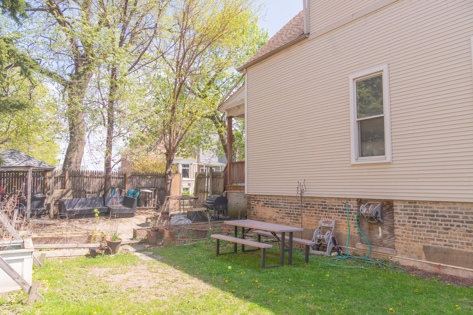 2920 North Richmond Street Chicago IL 60618