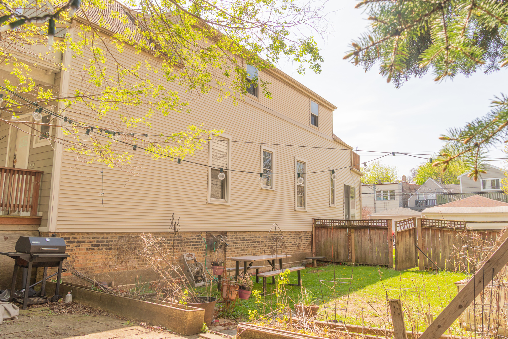 2920 North Richmond Street Chicago IL 60618