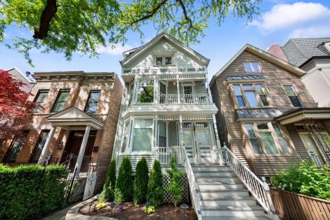 3722 North Bosworth Avenue Chicago IL 60613