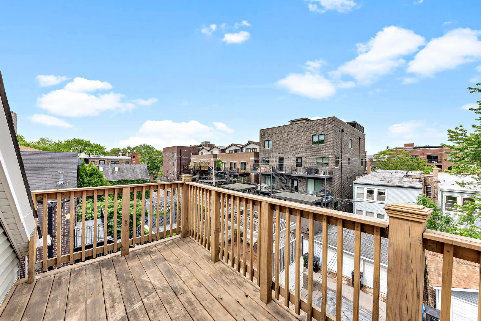 3722 North Bosworth Avenue Chicago IL 60613