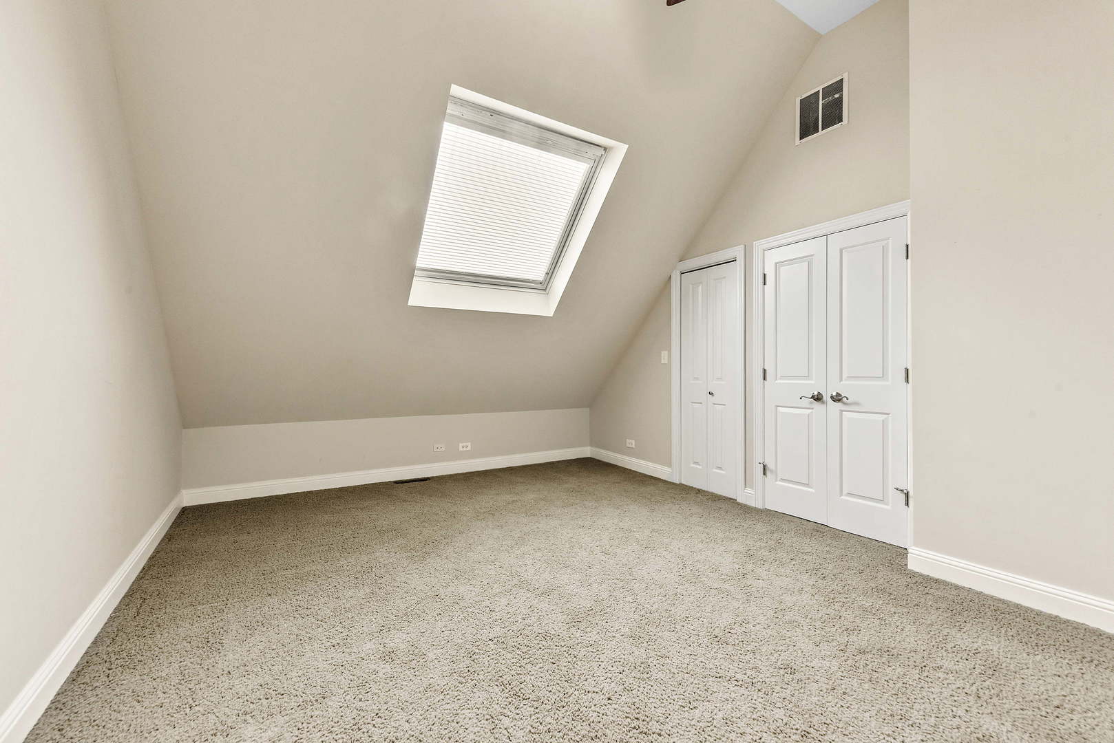 3722 North Bosworth Avenue Chicago IL 60613