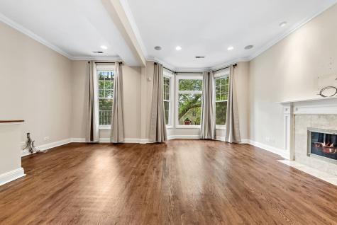 3722 North Bosworth Avenue Chicago IL 60613